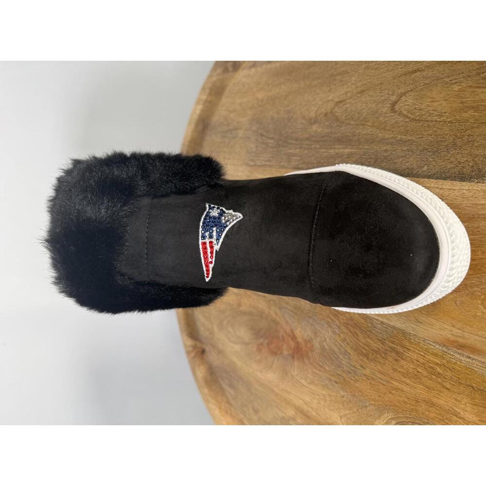 New England Patriots Faux Fur Wedge Sneaker Boot Black US 8 / EU 39 NWB - Picture 6 of 9